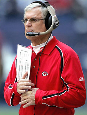 Hire Dick Vermeil for an event.