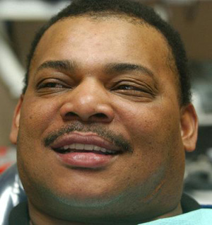 Hire William Refrigerator Perry for an event.