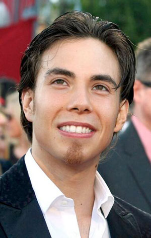 Hire Apolo Ohno for an event.