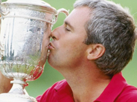 Hire Curtis Strange for an event.