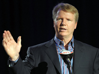 Hire Phil Simms for an event.