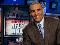 Hire Herm Edwards for an event.